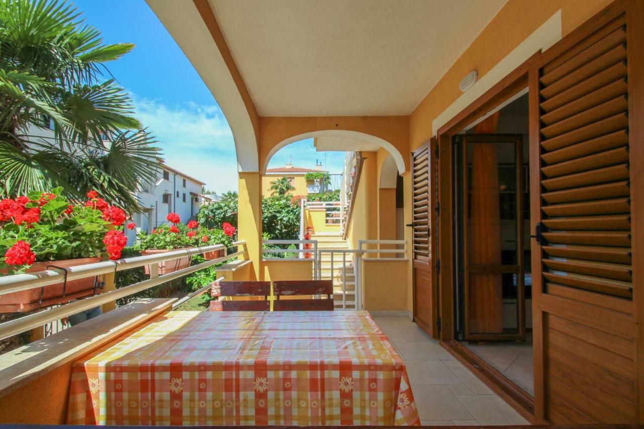 Alenka Orange Apartamento Novigrad Istria Exterior foto