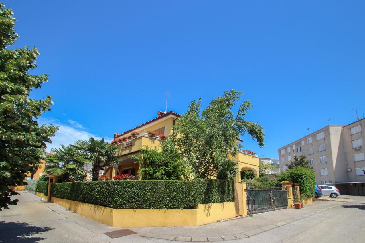 Alenka Orange Apartamento Novigrad Istria Exterior foto
